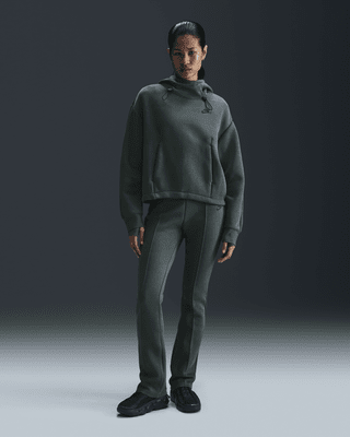 Женские  Nike Sportswear Tech Fleece High-Waisted Slim Pants