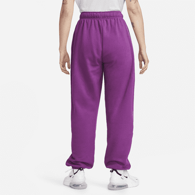 Nike Sportswear Club Fleece Women's Mid-Rise Oversized Sweatpants. Nike.com