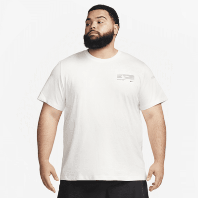 Nike Dri-FIT Men's Fitness T-Shirt. Nike HR