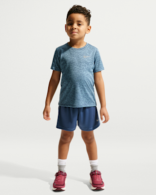 Детская футболка Nike Dri-FIT Little Kids' and Shorts Set