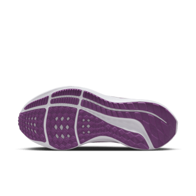 Nike Pegasus 40 Women's Road Running Shoes (Extra Wide). Nike.com