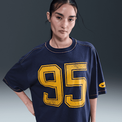 Nike Sportswear Women's Short-Sleeve T-Shirt