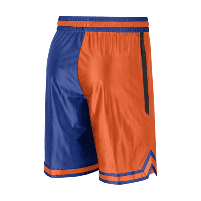 New York Knicks Courtside Men's Nike Dri-FIT NBA Graphic Shorts