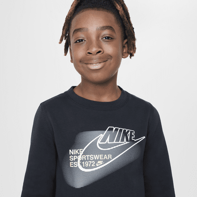 Nike Sportswear Standard Issue Sweatshirt mit Rundhalsausschnitt (ältere Kinder, Jungen)