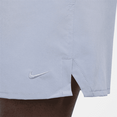 Shorts versátiles sin forro Dri-FIT de 18 cm para hombre Nike Unlimited