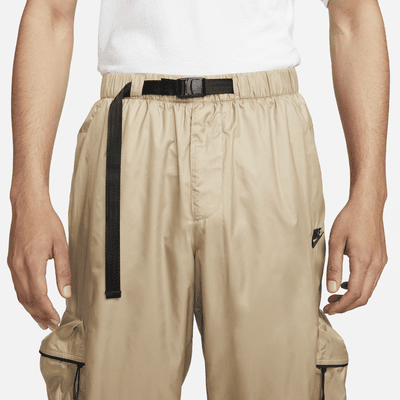 Pantaloni in tessuto con fodera Nike Tech – Uomo