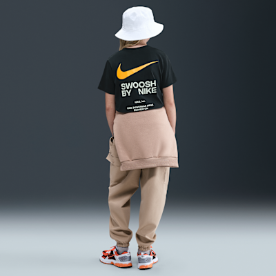 T-shirt dla dużych dzieci (chłopców) Nike Sportswear