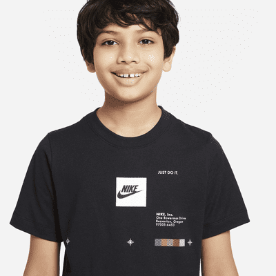 Nike Sportswear Big Kids' T-Shirt. Nike.com