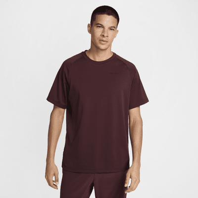 Nike A.P.S. Men's Dri-FIT ADV Short-Sleeve Versatile Top