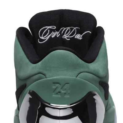 コービー 4 プロトロ バスケットボールシューズ