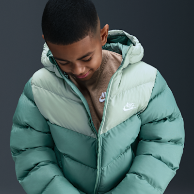 Puffer τζάκετ Therma-FIT σε ριχτή γραμμή Nike Sportswear All Day Play για μεγάλα παιδιά