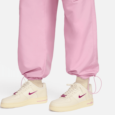 Nike Sportswear Women's Woven Cargo Trousers