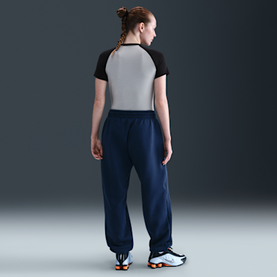 Nike Sportswear Chill Knit Women's Slim Graphic T-Shirt