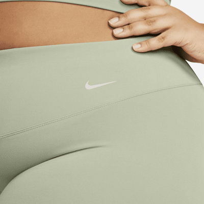 Shorts de ciclismo de 20 cm de tiro alto de sujeción ligera para mujer Nike Zenvy (talla grande)