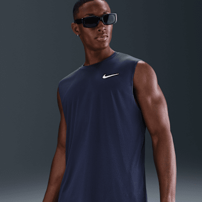 Nike Essential