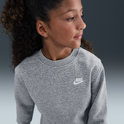 Nike Sportswear Club Fleece Older Kids' Crew-Neck Sweatshirt