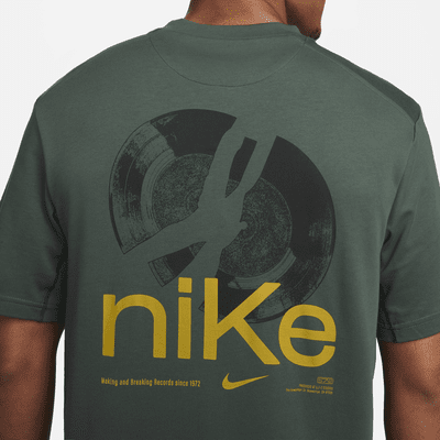 Nike Primary Studio '72 Men's Dri-FIT Short-Sleeve Versatile Top