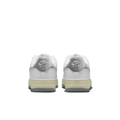 Nike Air Force 1 LV8 3 Older Kids' Shoes