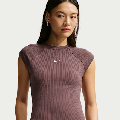 Nike Sportswear Chill Knit Women's Tight Short-Sleeve Ribbed Top