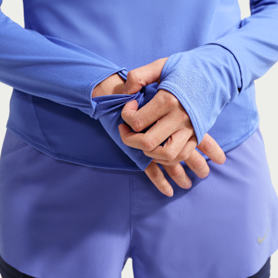 Playera de correr Dri-FIT UV de cierre de 1/4 para mujer Nike Swift