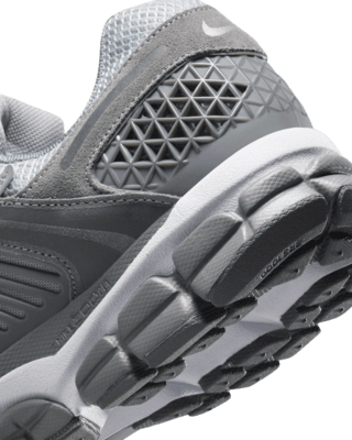 Nike Zoom Vomero 5