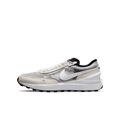 Nike schoenen in sale. Nike BE