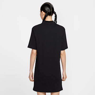 เดรสโปโลแขนสั้นผู้หญิง Nike Sportswear Essential