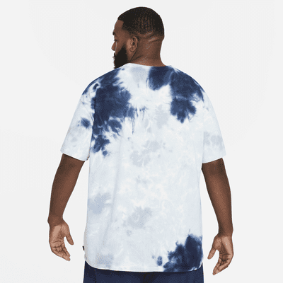 Nike Sportswear Premium Essentials Men's Tie-Dye T-Shirt