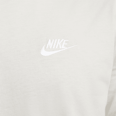 Nike Sportswear Club Men's T-Shirt. Nike DK