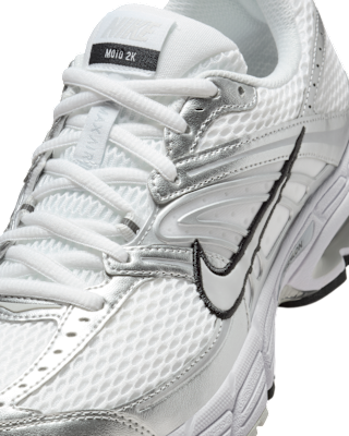 Nike Air Max Moto 2K