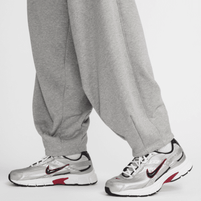 Nike Club Fleece Men's Oversized French Terry Trousers