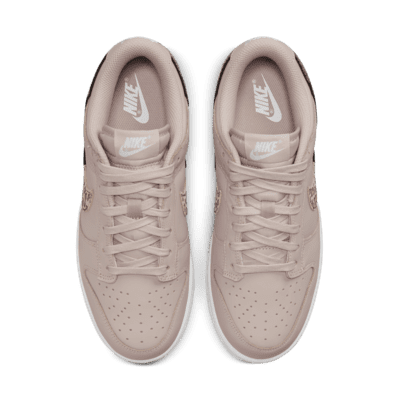 Calzado para mujer Nike Dunk Low SE