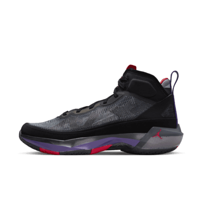 black air jordan basketball shoes