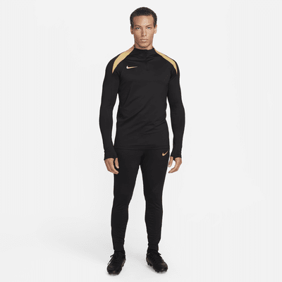 Playera de entrenamiento de fútbol Dri-FIT de medio cierre para hombre Nike Strike