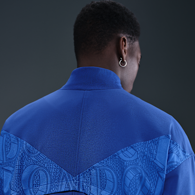 Chelsea F.C. Strike Men's Nike Dri-FIT Football Anthem Jacket