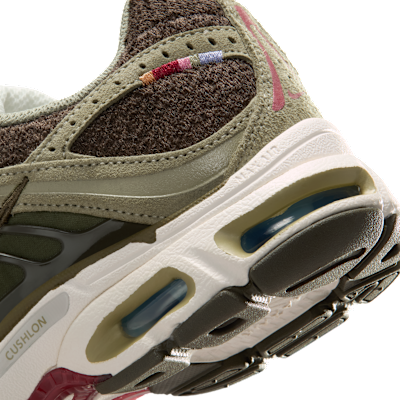 ナイキ エア マックス モト 2K ウィメンズシューズ