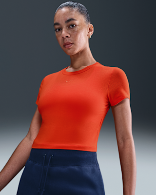 Женская футболка Nike Sportswear Chill Knit Cropped