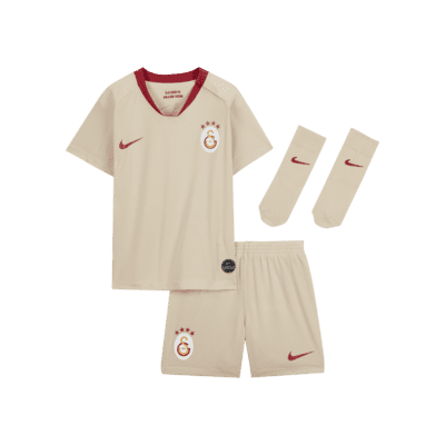 تخرج من المدرسه بخار أندرو هاليداي nike galatasaray forma 2020 induspubliccollege org