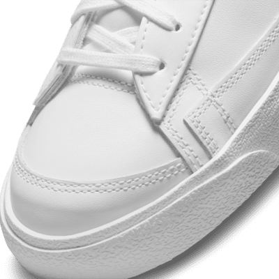 nike blazer low white womens