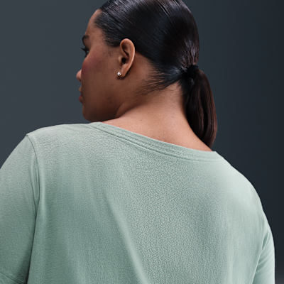 Nike Sportswear Club Essentials Women's T-Shirt (Plus Size)