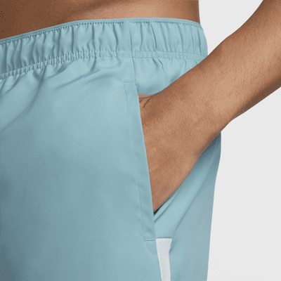 Shorts de correr Dri-FIT de 13 cm con forro de ropa interior para hombre Nike Challenger