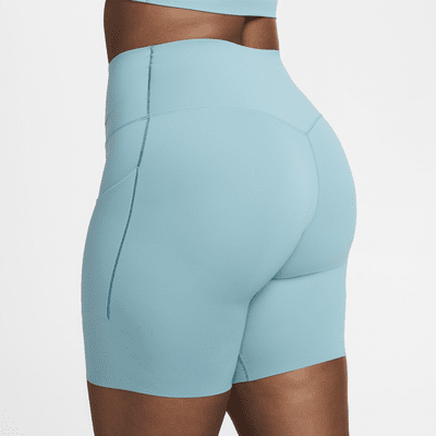 Shorts de ciclismo con bolsillos de 20 cm de tiro alto y media sujeción para mujer Nike Universa