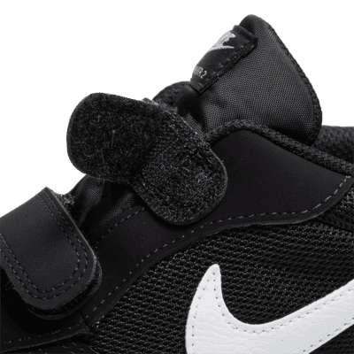 Nike MD Runner 2 Little Kids' Shoes. Nike JP