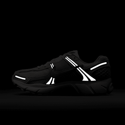 Nike Zoom Vomero 5 Women's Shoes