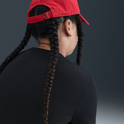 Nike Sportswear Genç Çocuk Tişörtü (Geniş Beden)