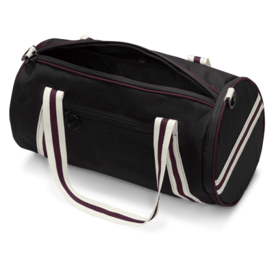 กระเป๋า Duffel สไตล์เรโทร Nike Heritage (13 ล.)