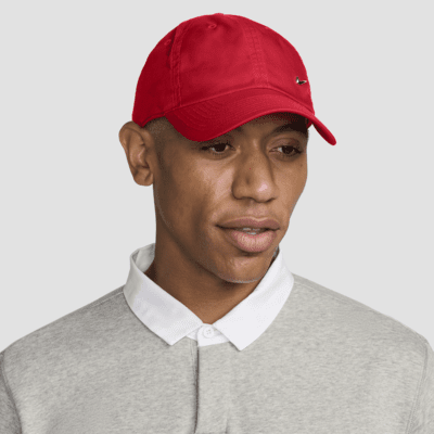 Gorra Swoosh metálica sin estructura Nike Dri-FIT Club