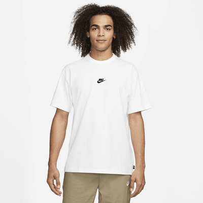 Nike Sportswear Premium Essentials Men's T-Shirt. Nike BE