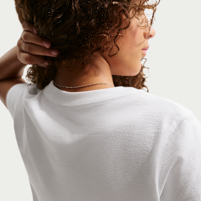 Nike Sportswear Older Kids' (Girls') Cropped T-Shirt