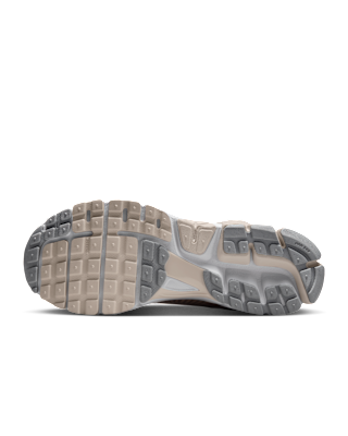 Nike Zoom Vomero 5